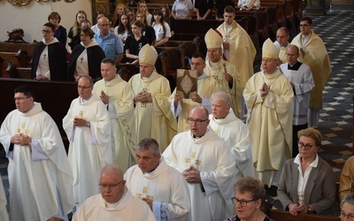 Dobry pasterz - bp Piotr Gołębiowski