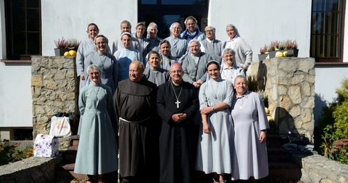 60-lecie Domu Pomocy Społecznej w Kadłubie i posługi sióstr franciszkanek misjonarek Maryi