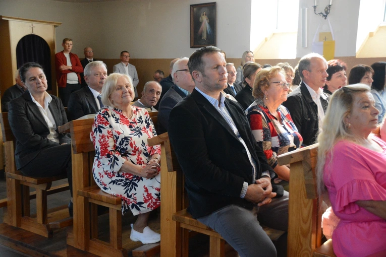 60-lecie Domu Pomocy Społecznej w Kadłubie i posługi sióstr franciszkanek misjonarek Maryi