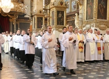 Pielgrzymka kapłanów i alumnów do Sandomierza