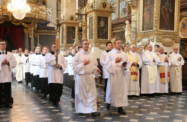 Pielgrzymka kapłanów i alumnów do Sandomierza