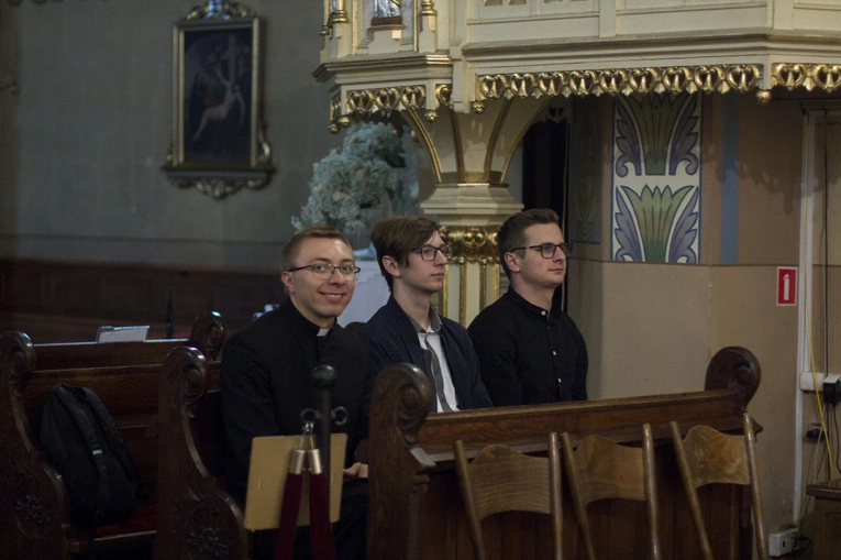 Pielgrzymka WSD w Sandomierzu do Zabawy