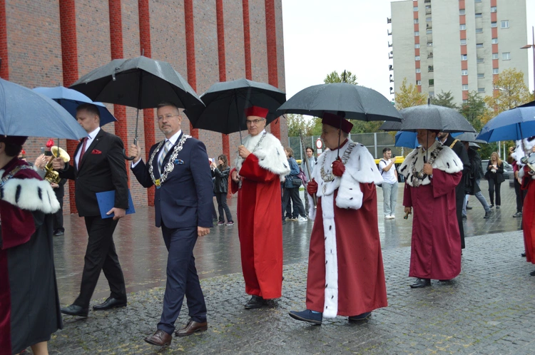 Międzyuczelniana inauguracja roku akademickiego 2024/2025 w Katowicach