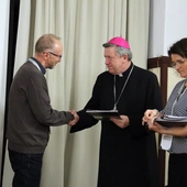 Synod diecezjalny. Członkowie komisji otrzymali dekrety