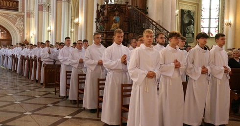 Nowi lektorzy i ceremoniarze