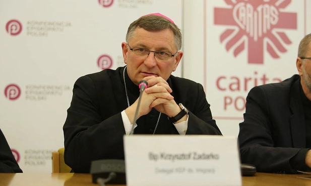 Bp Zadarko: Uchodźcy to współcześni Samarytanie, których Bóg stawia na naszej drodze