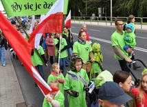 Świadectwo życia na ulicach Winnego Grodu