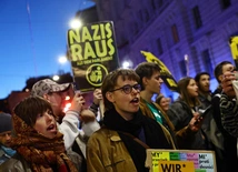 Naziści, precz z parlamentu!