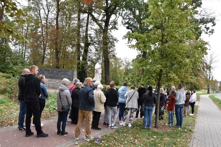 Przasnysz. Koronka na ulicach miast