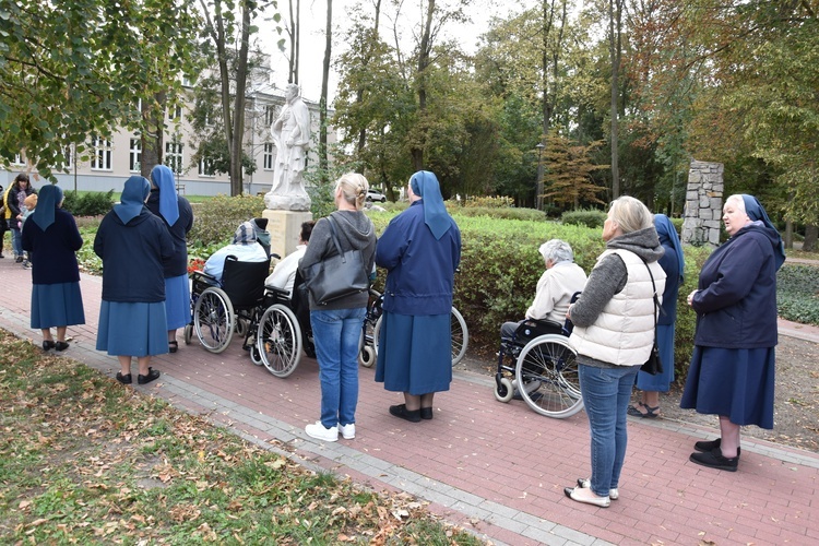 Przasnysz. Koronka na ulicach miast