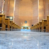 Nowa posadzka w kościele MB Bolesnej w Radomiu