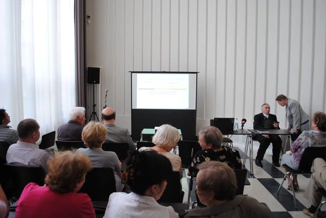 Badacz, regionalista, donator