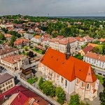 Matka Boża Bocheńska i bazylika na zdjęciach