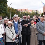 Na Aniołkach stanął pomnik św. Jana Pawła II