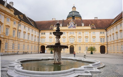 900 lat na skale. Benedyktyńskie opactwo w Melku z bliska