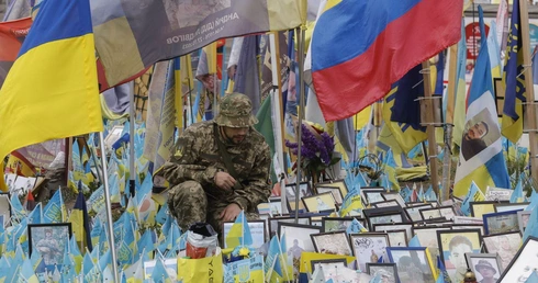 Ukraina: Rosjanie rozstrzelali 16 jeńców