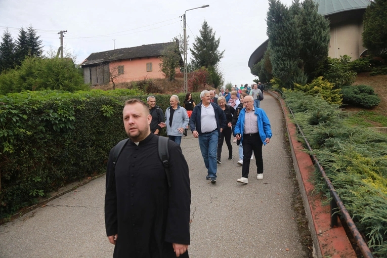 Pielgrzymka z Trzetrzewiny