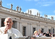 Papież na rozpoczęcie Synodu: słuchajmy Pana, dawajmy schronienie