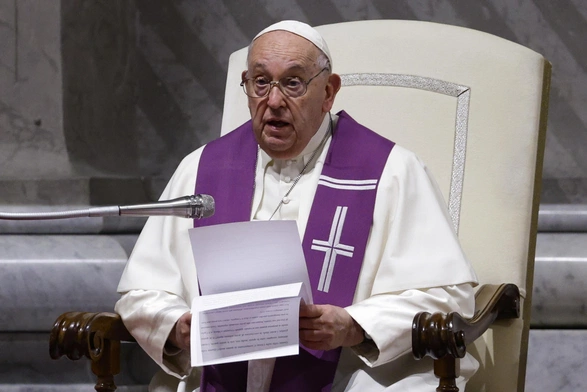 Papież: z ufnością dzielcie się radością wiary