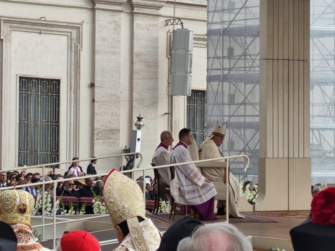 Rozpoczęcie synodu okiem uczestnika