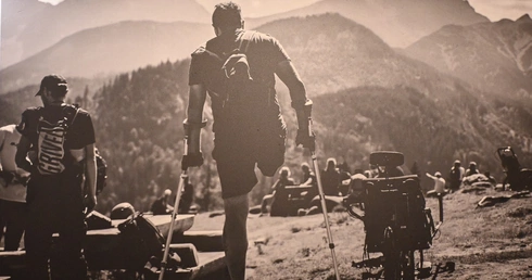 Wystawa zdjęć z wypraw Szerpów Nadziei