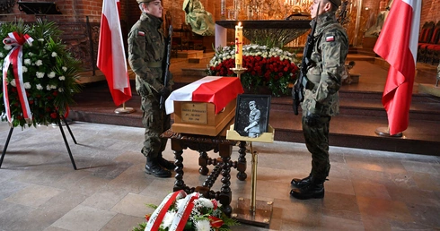Pogrzeb niezłomnego żołnierza