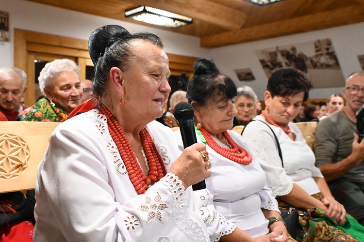 60-lecie zespołu regionalnego "Zbójnicek" z Zębu 