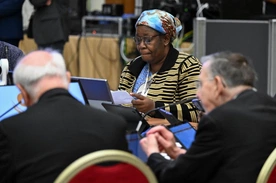 Drugi dzień obrad synodalnych: wyjść z perspektywy europejskiej