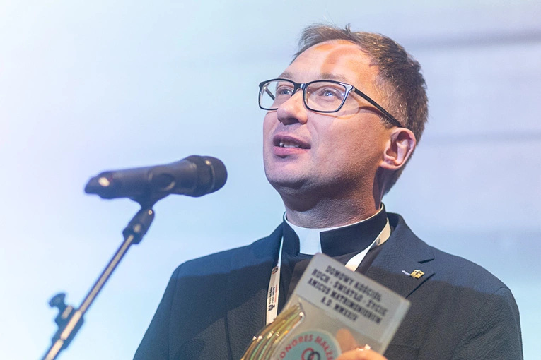 Małżeństwo starsze niż Kościół. Rozpoczął się XIV Ogólnopolski Kongres Małżeństw