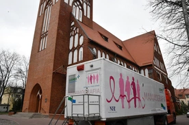 Jasna Góra: Pielgrzymka kobiet po chorobie nowotworowej piersi