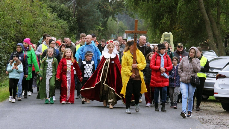 Radosna, rodzinna, kameralna