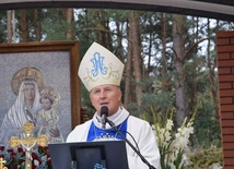Tłumy na pielgrzymce różańcowej w Wysokim Kole
