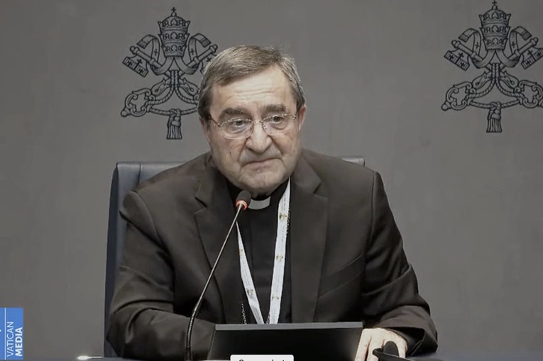 Synod: zakończyła się debata nad fundamentami synodalności