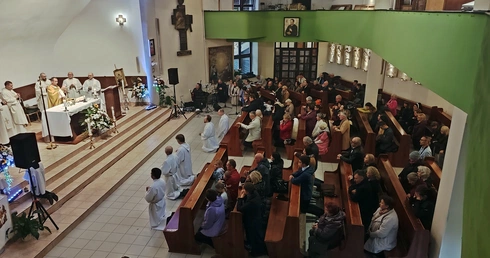 35-lecie wspólnoty Dar. Spotkali się na studiach przy Bogu i... tak już zostało