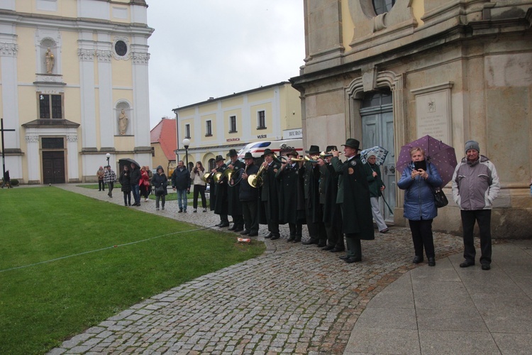 Krew papieża dla Krzeszowa