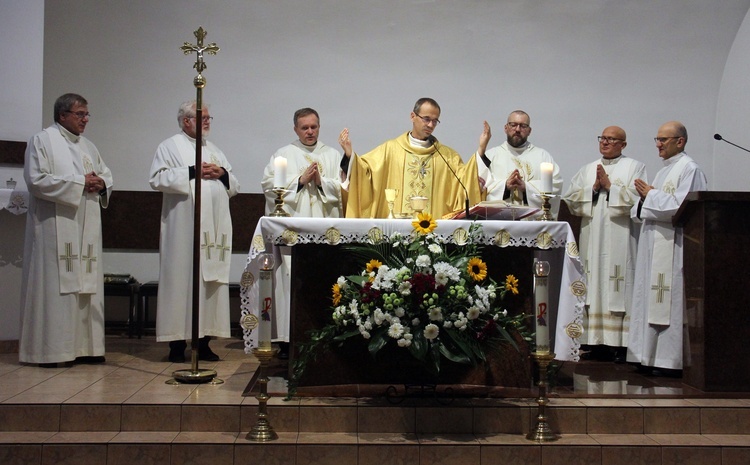 35-lecie wspólnoty Dar. Spotkali się na studiach przy Bogu i... tak już zostało