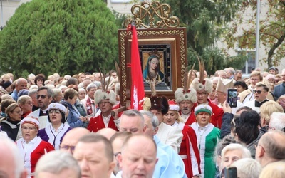 Pielgrzymka różańcowa do Rokitna