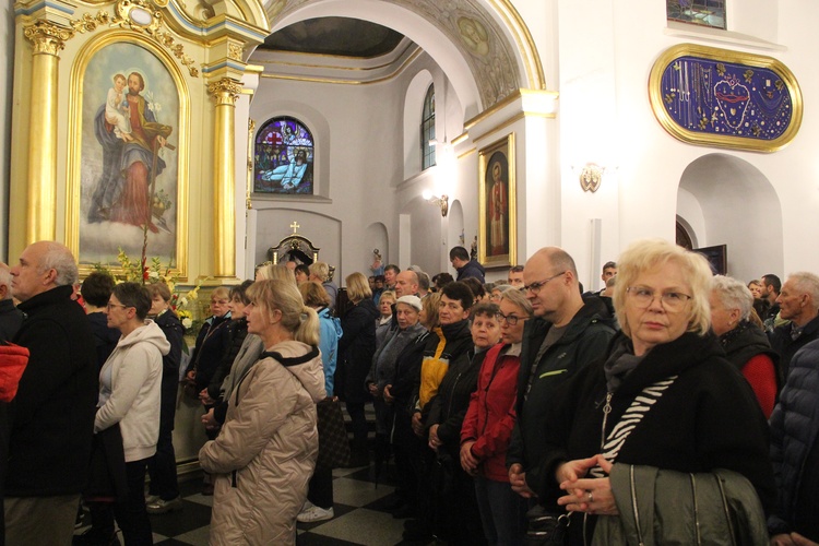 Zawada. Poświęcenie tablicy pamięci ks. Władysława Tokarczyka