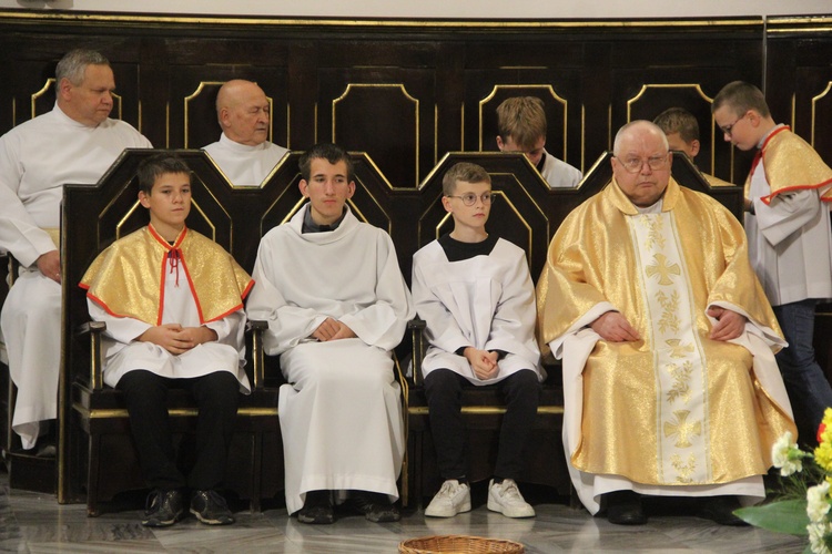 Zawada. Poświęcenie tablicy pamięci ks. Władysława Tokarczyka