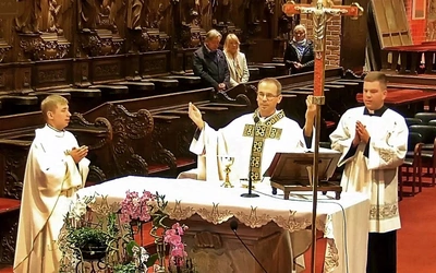 Nie tylko pomniki i tablice. Liczy się pamięć w wymiarze duchowym
