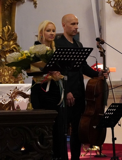 Trzebnica. Koncert "Świętej Jadwidze naprzeciw"