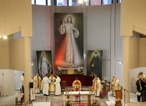 Płock. Uczyć się wielkiej wiary i oddania