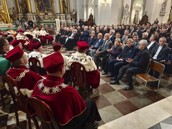 Inauguracja roku akademickiego na AKW