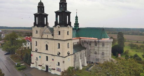Sanktuarium w Gidlach. Kropla winka i beczka wiary
