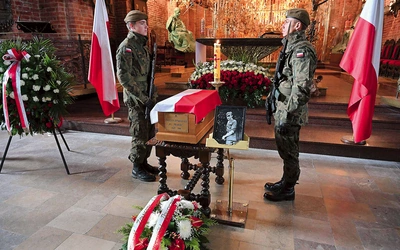 	Uroczystości żałobne w bazylice św. Brygidy.