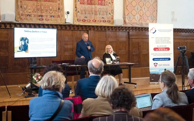 	Dyżurni stale dokształcają się podczas konferencji tematycznych. Ostatnia miała miejsce na początku października w Sopocie.