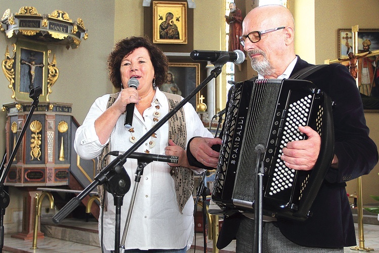 	Występ Doroty i Zbigniewa Bilińskich z Miastka.