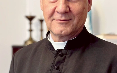 – Chcielibyśmy, by do Jezusa przyszły także rodziny niezwiązane z parafialnym kościołem – mówi ks. Andrzej Chędoszko.