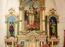 Ołtarz św. Tekli, męczennicy z I wieku chrześcijaństwa, patronki kościoła w Wódce.