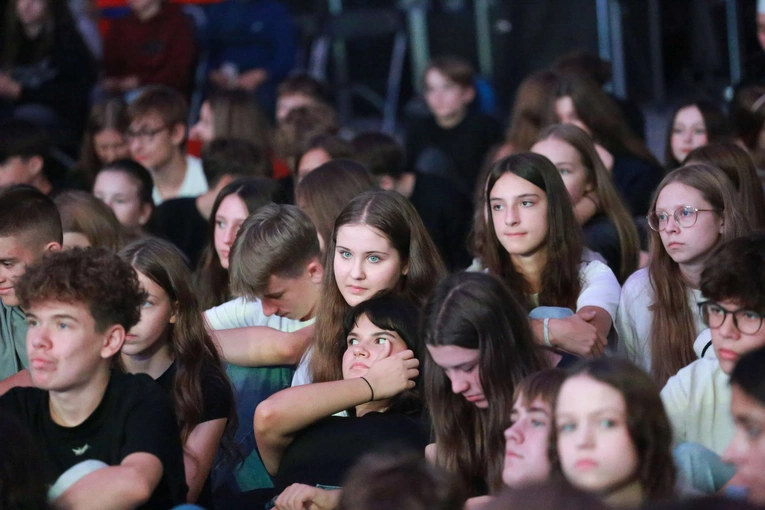 Powstań i żyj. 10 października